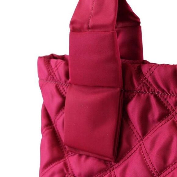 NWT Marc Jacobs Quilted Knot Rasberry Nylon Tote - Picture 10 of 12